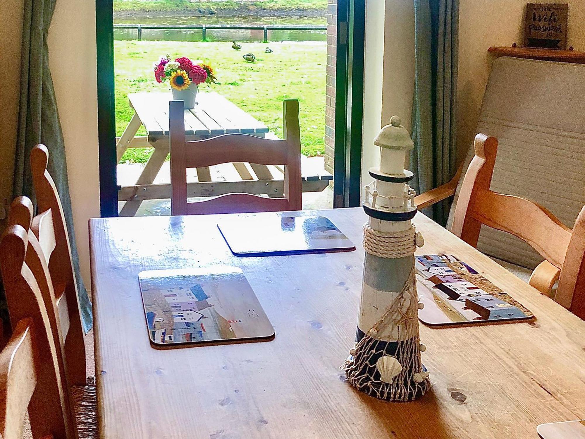 Villa Quackers à Whitby Extérieur photo